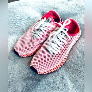 Adidas Womens Pink CQ2910 Deerupt Low Top Lace-Up Running Shoes Size 10